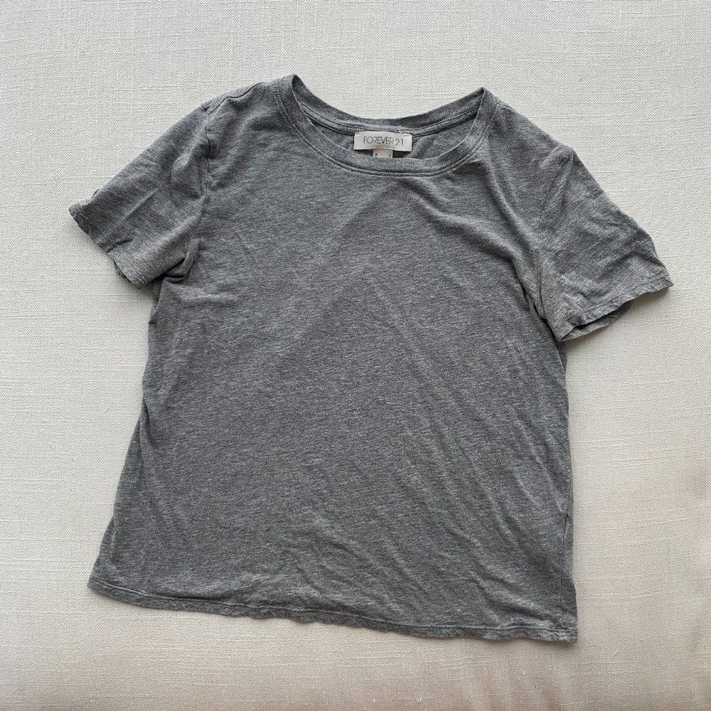 Grey cotton t-shirt